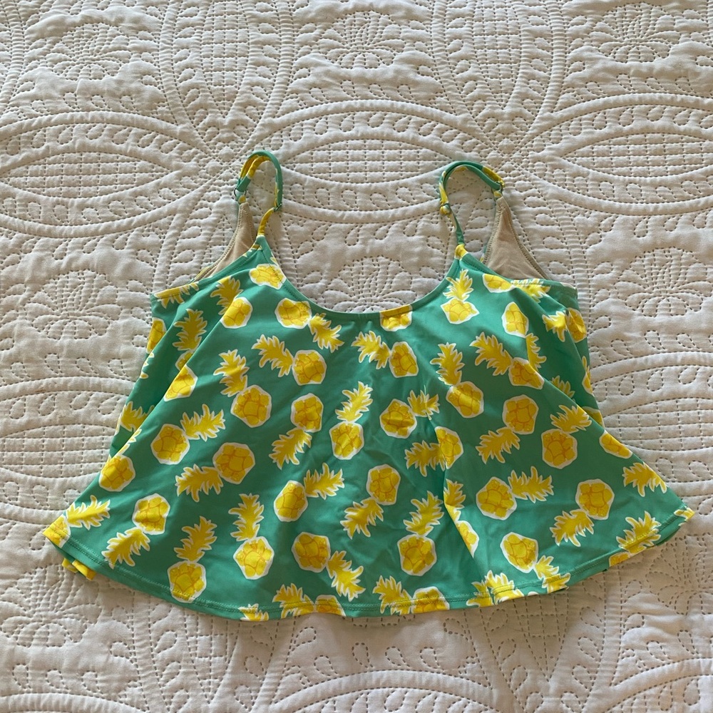 Kortni Jeane Swing Top in Pineapples